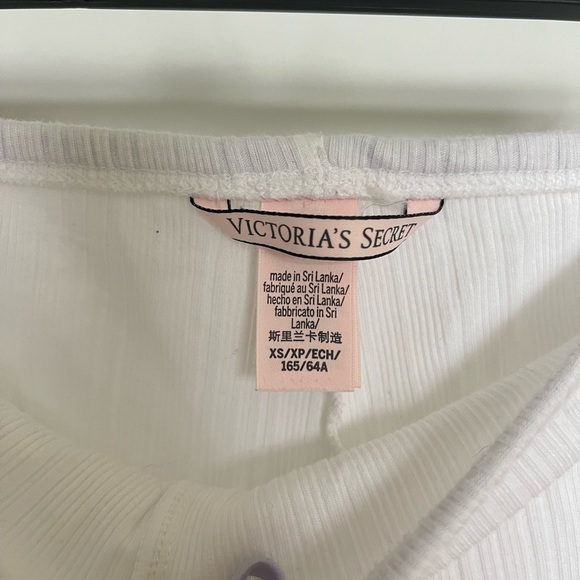 Victorias Secret Sleep Shorts - Picture 2 of 3